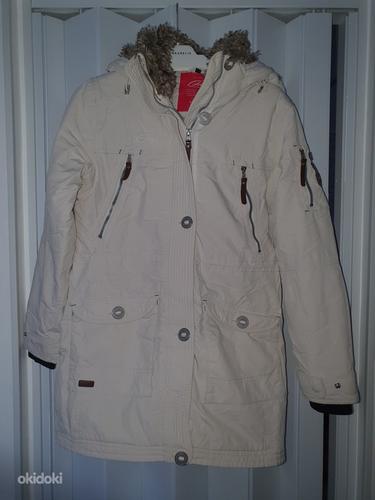 Женская куртка размер 36-38 (фото #3)