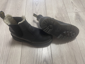 Dr Martens talvesaapad (2 foto / 5)