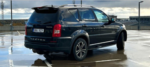 SsangYong Rexton (4 foto / 15)