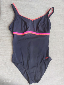 Speedo trikoo, L (1 foto / 1)