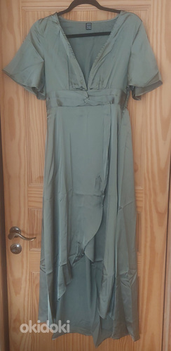 Новое вечернее платье, М (фото #3)