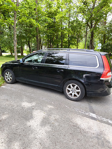 Volvo V70. 2016 (6 foto / 12)