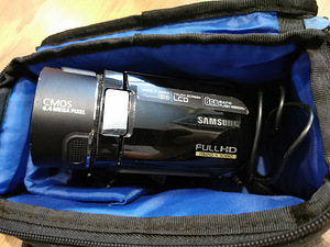 Samsung vp-hmx20c (2 foto / 3)