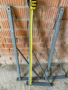 Toega konsoolkronstein / Bracket with support (2 foto / 2)