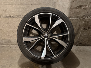 VW Original R 20+Pirelli Scorpion (3 foto / 9)