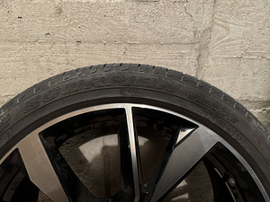 VW Original R 20+Pirelli Scorpion (5 foto / 9)