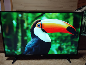 LG Smart TV 43" 4K IPS (2 foto / 4)