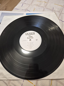 Queen "play the game" vinüülplaat (3 foto / 4)