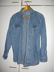 Särk Levis authentic western wear (1 foto / 3)
