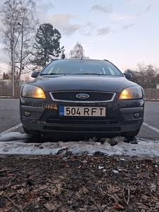 Müüa ford focus Ghia (1 foto / 12)