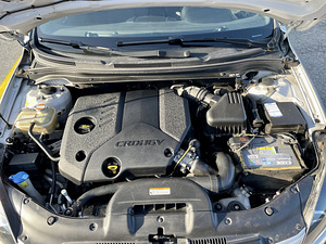 Kia ceed 2009 TDI 1.6 (5 foto / 15)