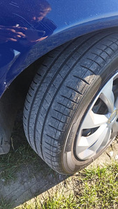 Volkswagen Passat 2.0FSI 2007 (7 foto / 10)