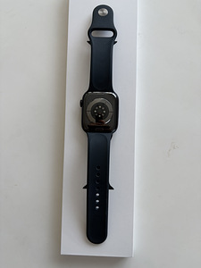 Apple Watch Series 7 45 мм GPS + LTE (алюминий) (2 фото из 3)