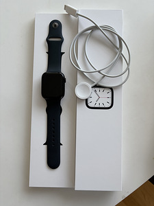 Apple Watch Series 7 45 мм GPS + LTE (алюминий) (3 фото из 3)