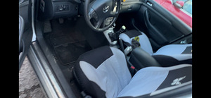 AutorentToyota Avensis (6 фото из 6)