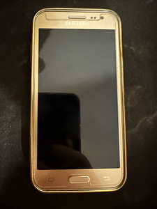 SAMSUNG GALAXY J2 (2 foto / 3)