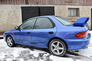 Subaru Impreza 2.0, 85kw (2 foto / 7)