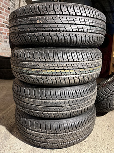 Диски Audi 15" 5x100 с летними шинами. (3 фото из 8)