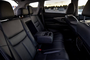 Nissan Murano Z52 2018 (7 foto / 15)