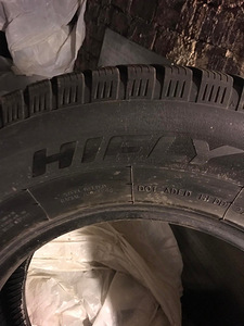 Uueväärsed Hifly naastrehvid 235/70R16 (2 foto / 4)