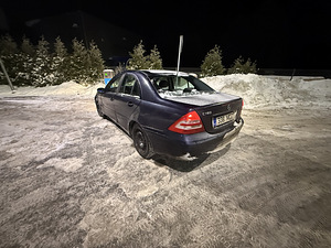 Mercedes-Benz C180 KOMPRESSOR 1.8 105kW (4 фото из 6)