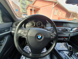 BMW 530 Xdrive (4 foto / 9)