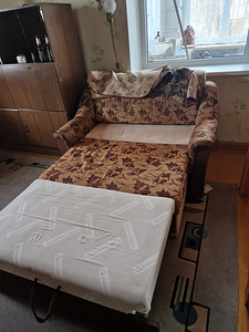 Tasuta kasutatud vana mööbel (2 foto / 4)