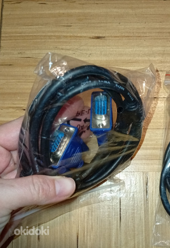 Monitori ühenduskaabel arvutiga