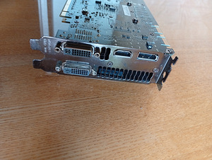 Videokaart Nvidia GeForce GTX 680 (3 foto / 4)