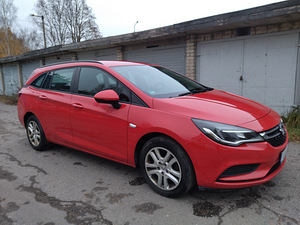 Opel Astra K Sports Tourer (2 foto / 15)