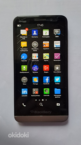 Blackberry Z30 STA 100-3 (фото #1)
