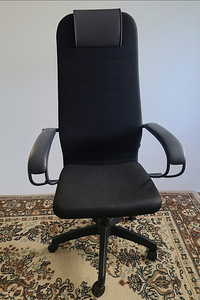 Müüa ergonoomiline kontoritool (1 foto / 3)