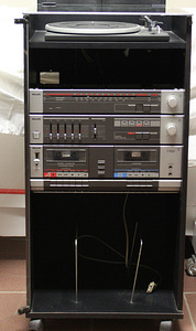PHILIPS F-552 (1 фото из 3)