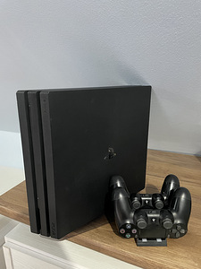 Playstation 4 pro 1tb (1 foto / 1)
