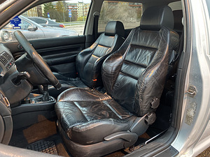 Volkswagen Golf 1.9 TDI RECARO (5 foto / 8)