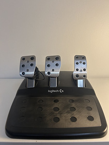 Logitech G920 (6 foto / 8)