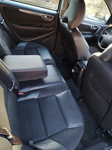 Volvo v70 2.4 120kw (5 foto / 7)