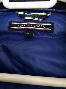 Tommy Hilfigeri kerge jope (3 foto / 3)