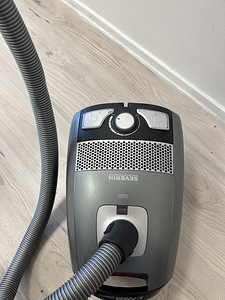 Tolmuimeja 750W (4 foto / 5)