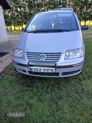 VW SHARAN