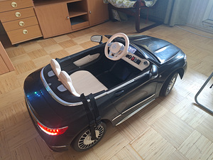 Мercedes maybach (2 фото из 5)