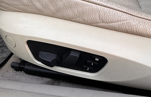 BMW e92 320i manuaal (14 foto / 15)