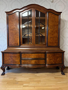 Antiikne raamatukapp stiilis "Chippendale" (2 foto / 5)