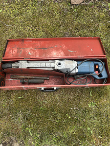 Kivipurustaja IE-4218 (1 foto / 3)