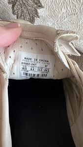 Nike бутсы (3 фото из 7)