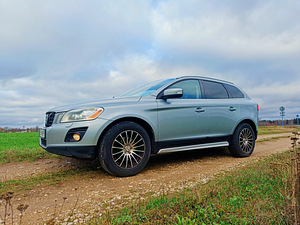 Volvo xc60 D5, 151kw HÄSTI HOOLDATUD (1 foto / 11)