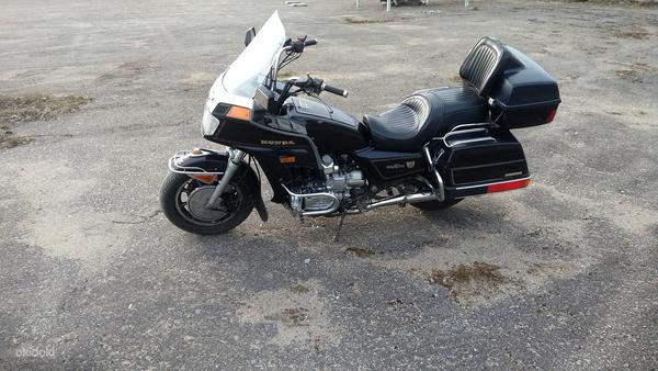 Honda Goldwing GL1200