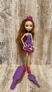 Nukk Ever After High Holly (1 foto / 3)