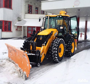 Уборка снега JCB 4cx, любые виды земельных работ,подключение