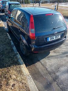 Ford Fiesta (5 foto / 6)